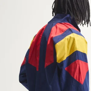 Areena Design <p><strong>Adidas FIFA World Cup 26 Spain EQT Track Top</strong> brings football-inspired style into match days, casual outfits, travel and gifting. Pair it with denim, cargos, joggers, track pants or clean sneakers for an easy supporter look.</p> Adidas FIFA World Cup 26 Spain EQT Track Top <p><strong>Adidas FIFA World Cup 26 Spain EQT Track Top</strong> brings football-inspired style into match days, casual outfits, travel and gifting. Pair it with denim, cargos, joggers, track pants or clean sneakers for an easy supporter look.</p>