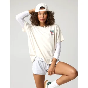Areena Design <p>FWC26 OFFLINE By Aerie Mexico Let's Stretch Oversized T-Shirt delivers graphic fan style with easy everyday wearability, inspired by Mexico football culture and FIFA World Cup 2026 fan culture. A versatile t-shirt for match days, streetwear looks, travel and everyday casual wear.</p> FWC26 OFFLINE By Aerie Mexico Let's Stretch Oversized T-Shirt <p>FWC26 OFFLINE By Aerie Mexico Let's Stretch Oversized T-Shirt delivers graphic fan style with easy everyday wearability, inspired by Mexico football culture and FIFA World Cup 2026 fan culture. A versatile t-shirt for match days, streetwear looks, travel and everyday casual wear.</p>