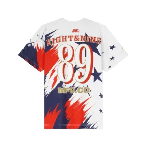 Areena Design <p>Fifa USA Tee delivers graphic fan style with easy everyday wearability, inspired by USA football culture and global football culture. A versatile tee for match days, streetwear looks, travel and everyday casual wear.</p> Fifa USA Tee <p>Fifa USA Tee delivers graphic fan style with easy everyday wearability, inspired by USA football culture and global football culture. A versatile tee for match days, streetwear looks, travel and everyday casual wear.</p>