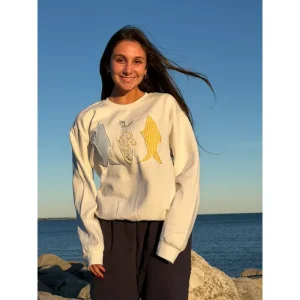 Areena Design <p>Fish Sweatshirt brings a clean casual look with easy everyday styling, comfortable layering, and versatile outfit appeal for streetwear, travel, gifting, or relaxed wear.</p> Fish Sweatshirt <p>Fish Sweatshirt brings a clean casual look with easy everyday styling, comfortable layering, and versatile outfit appeal for streetwear, travel, gifting, or relaxed wear.</p>