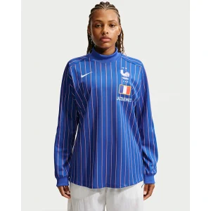 Areena Design <p>France x Jacquemus Goalkeeper Shirt adds an easy everyday top to your wardrobe with clean, versatile styling. It is ideal for casual outfits, training-inspired looks, layered streetwear, and warm-weather styling.</p> France x Jacquemus Goalkeeper Shirt <p>France x Jacquemus Goalkeeper Shirt adds an easy everyday top to your wardrobe with clean, versatile styling. It is ideal for casual outfits, training-inspired looks, layered streetwear, and warm-weather styling.</p>