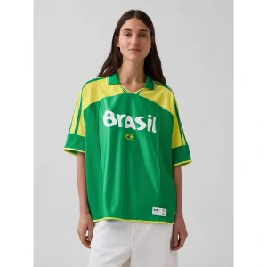 Areena Design <p>The GAP x FIFA World Cup 2026 Argentina Oversized Jersey delivers a recognizable Argentina look in a wearable jersey silhouette. Style it for watch parties, events, weekends, or daily streetwear with denim, joggers, sneakers, and simple neutral layers.</p> GAP x FIFA World Cup 2026 Argentina Oversized Jersey <p>The GAP x FIFA World Cup 2026 Argentina Oversized Jersey delivers a recognizable Argentina look in a wearable jersey silhouette. Style it for watch parties, events, weekends, or daily streetwear with denim, joggers, sneakers, and simple neutral layers.</p>