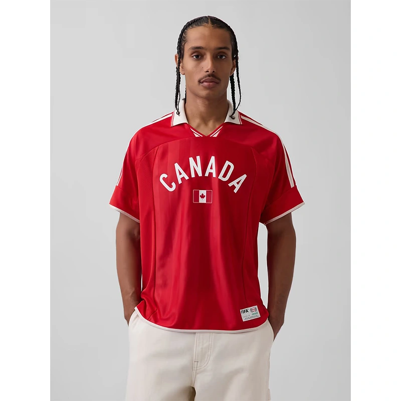 GAP x FIFA World Cup 2026 Canada Oversized Jersey 7 GAP x FIFA World Cup 2026 Canada Oversized Jersey <p>The GAP x FIFA World Cup 2026 Canada Oversized Jersey delivers a recognizable Canada look in a wearable jersey silhouette. Style it for watch parties, events, weekends, or daily streetwear with denim, joggers, sneakers, and simple neutral layers.</p>