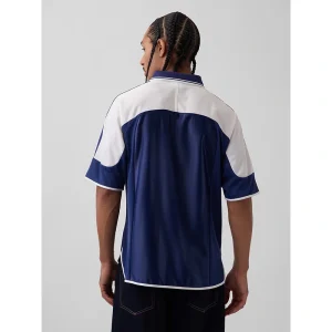 Areena Design <p>The GAP x FIFA World Cup 2026 France Oversized Jersey delivers a recognizable France look in a wearable jersey silhouette. Style it for watch parties, events, weekends, or daily streetwear with denim, joggers, sneakers, and simple neutral layers.</p> GAP x FIFA World Cup 2026 France Oversized Jersey <p>The GAP x FIFA World Cup 2026 France Oversized Jersey delivers a recognizable France look in a wearable jersey silhouette. Style it for watch parties, events, weekends, or daily streetwear with denim, joggers, sneakers, and simple neutral layers.</p>
