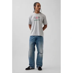 Areena Design <p>The GAP x FIFA World Cup 2026 Mexico Relaxed Graphic T-Shirt delivers a recognizable Mexico look in a wearable graphic T-shirt silhouette. Style it for watch parties, events, weekends, or daily streetwear with denim, joggers, sneakers, and simple neutral layers.</p> GAP x FIFA World Cup 2026 Mexico Relaxed Graphic T-Shirt <p>The GAP x FIFA World Cup 2026 Mexico Relaxed Graphic T-Shirt delivers a recognizable Mexico look in a wearable graphic T-shirt silhouette. Style it for watch parties, events, weekends, or daily streetwear with denim, joggers, sneakers, and simple neutral layers.</p>