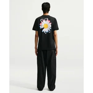 Areena Design <p>Korea x PEACEMINUSONE Academy Pro Short-Sleeve Top adds an easy everyday top to your wardrobe with clean, versatile styling. It is ideal for casual outfits, training-inspired looks, layered streetwear, and warm-weather styling.</p> Korea x PEACEMINUSONE Academy Pro Short-Sleeve Top <p>Korea x PEACEMINUSONE Academy Pro Short-Sleeve Top adds an easy everyday top to your wardrobe with clean, versatile styling. It is ideal for casual outfits, training-inspired looks, layered streetwear, and warm-weather styling.</p>