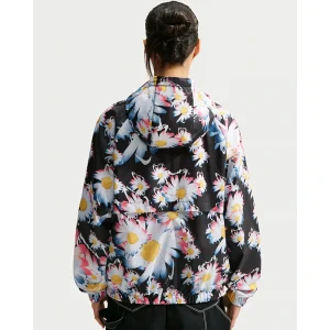 Areena Design <p>Korea x PEACEMINUSONE Anthem Jacket brings a bold outerwear look to casual and streetwear outfits. Wear it for daily layering, night-out outfits, travel looks, and streetwear styling.</p> Korea x PEACEMINUSONE Anthem Jacket <p>Korea x PEACEMINUSONE Anthem Jacket brings a bold outerwear look to casual and streetwear outfits. Wear it for daily layering, night-out outfits, travel looks, and streetwear styling.</p>