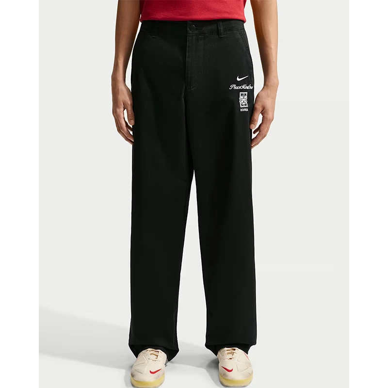 Korea x PEACEMINUSONE Chino Trousers 2 Korea x PEACEMINUSONE Chino Trousers <p>Korea x PEACEMINUSONE Chino Trousers brings a comfortable casual-wear look with relaxed styling and everyday comfort. Use it for travel, lounging, streetwear outfits, training-inspired sets, and daily errands.</p>