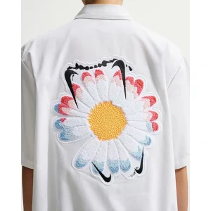 Areena Design <p>Korea x PEACEMINUSONE Short-Sleeve Top adds an easy everyday top to your wardrobe with clean, versatile styling. It is ideal for casual outfits, training-inspired looks, layered streetwear, and warm-weather styling.</p> Korea x PEACEMINUSONE Short-Sleeve Top <p>Korea x PEACEMINUSONE Short-Sleeve Top adds an easy everyday top to your wardrobe with clean, versatile styling. It is ideal for casual outfits, training-inspired looks, layered streetwear, and warm-weather styling.</p>