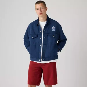Areena Design <p><strong>Levi’s England Football Denim Jacket</strong> brings football-inspired style into match days, casual outfits, travel and gifting. Pair it with denim, cargos, joggers, track pants or clean sneakers for an easy supporter look.</p> Levi’s England Football Denim Jacket <p><strong>Levi’s England Football Denim Jacket</strong> brings football-inspired style into match days, casual outfits, travel and gifting. Pair it with denim, cargos, joggers, track pants or clean sneakers for an easy supporter look.</p>
