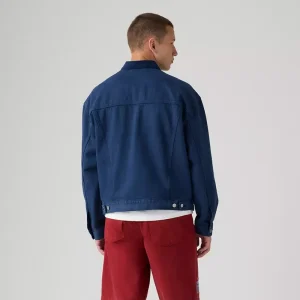 Areena Design <p><strong>Levi’s England Football Denim Jacket</strong> brings football-inspired style into match days, casual outfits, travel and gifting. Pair it with denim, cargos, joggers, track pants or clean sneakers for an easy supporter look.</p> Levi’s England Football Denim Jacket <p><strong>Levi’s England Football Denim Jacket</strong> brings football-inspired style into match days, casual outfits, travel and gifting. Pair it with denim, cargos, joggers, track pants or clean sneakers for an easy supporter look.</p>