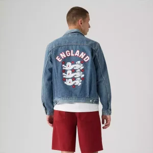 Areena Design <p><strong>Levi’s England Football Jacket</strong> brings football-inspired style into match days, casual outfits, travel and gifting. Pair it with denim, cargos, joggers, track pants or clean sneakers for an easy supporter look.</p> Levi’s England Football Jacket <p><strong>Levi’s England Football Jacket</strong> brings football-inspired style into match days, casual outfits, travel and gifting. Pair it with denim, cargos, joggers, track pants or clean sneakers for an easy supporter look.</p>