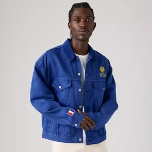 Areena Design <p><strong>Levi’s France Football Denim Jacket</strong> brings football-inspired style into match days, casual outfits, travel and gifting. Pair it with denim, cargos, joggers, track pants or clean sneakers for an easy supporter look.</p> Levi’s France Football Denim Jacket <p><strong>Levi’s France Football Denim Jacket</strong> brings football-inspired style into match days, casual outfits, travel and gifting. Pair it with denim, cargos, joggers, track pants or clean sneakers for an easy supporter look.</p>
