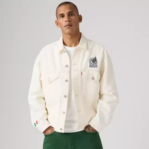 Areena Design <p><strong>Levi’s Mexico Football Denim Jacket</strong> brings football-inspired style into match days, casual outfits, travel and gifting. Pair it with denim, cargos, joggers, track pants or clean sneakers for an easy supporter look.</p> Levi’s Mexico Football Denim Jacket <p><strong>Levi’s Mexico Football Denim Jacket</strong> brings football-inspired style into match days, casual outfits, travel and gifting. Pair it with denim, cargos, joggers, track pants or clean sneakers for an easy supporter look.</p>