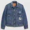 Areena Design <p><strong>Levi’s Mexico Football Denim Jacket</strong> brings football-inspired style into match days, casual outfits, travel and gifting. Pair it with denim, cargos, joggers, track pants or clean sneakers for an easy supporter look.</p> Levi’s Mexico Football Jacket <p><strong>Levi’s Mexico Football Denim Jacket</strong> brings football-inspired style into match days, casual outfits, travel and gifting. Pair it with denim, cargos, joggers, track pants or clean sneakers for an easy supporter look.</p>