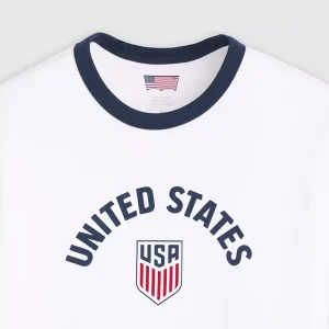 Areena Design <p>Levi's US Soccer Retro Ringer Tee delivers graphic fan style with easy everyday wearability, inspired by U.S. Soccer supporter culture. A versatile tee for match days, streetwear looks, travel and everyday casual wear.</p> Levi's US Soccer Retro Ringer Tee <p>Levi's US Soccer Retro Ringer Tee delivers graphic fan style with easy everyday wearability, inspired by U.S. Soccer supporter culture. A versatile tee for match days, streetwear looks, travel and everyday casual wear.</p>