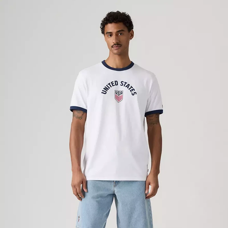 Levi's US Soccer Retro Ringer Tee 4 Levi's US Soccer Retro Ringer Tee <p>Levi's US Soccer Retro Ringer Tee delivers graphic fan style with easy everyday wearability, inspired by U.S. Soccer supporter culture. A versatile tee for match days, streetwear looks, travel and everyday casual wear.</p>