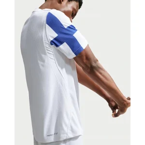Areena Design <p><strong>Men's Nike Finland 2026 Match Home Authentic Jersey</strong> brings football-inspired style into match days, casual outfits, travel and gifting. Pair it with shorts, denim, cargos, track pants or a light overshirt for an easy supporter look.</p> Men's Nike Finland 2026 Match Home Authentic Jersey <p><strong>Men's Nike Finland 2026 Match Home Authentic Jersey</strong> brings football-inspired style into match days, casual outfits, travel and gifting. Pair it with shorts, denim, cargos, track pants or a light overshirt for an easy supporter look.</p>