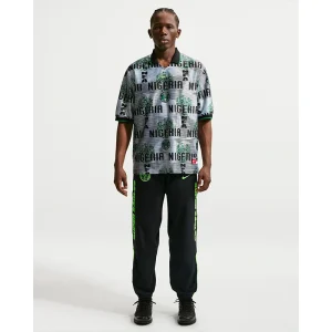 Areena Design <p><strong>Men's Nike Nigeria Energy Short-Sleeve Top</strong> brings football-inspired style into match days, casual outfits, travel and gifting. Pair it with jeans, shorts, cargos, joggers or sneakers for an easy supporter look.</p> Men's Nike Nigeria Energy Short-Sleeve Top <p><strong>Men's Nike Nigeria Energy Short-Sleeve Top</strong> brings football-inspired style into match days, casual outfits, travel and gifting. Pair it with jeans, shorts, cargos, joggers or sneakers for an easy supporter look.</p>