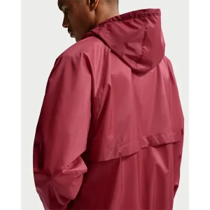 Areena Design <p><strong>Men's Nike USMNT Dri-FIT Anthem Jacket</strong> brings football-inspired style into match days, casual outfits, travel and gifting. Pair it with denim, cargos, joggers, track pants or clean sneakers for an easy supporter look.</p> Men's Nike USMNT Dri-FIT Anthem Jacket <p><strong>Men's Nike USMNT Dri-FIT Anthem Jacket</strong> brings football-inspired style into match days, casual outfits, travel and gifting. Pair it with denim, cargos, joggers, track pants or clean sneakers for an easy supporter look.</p>