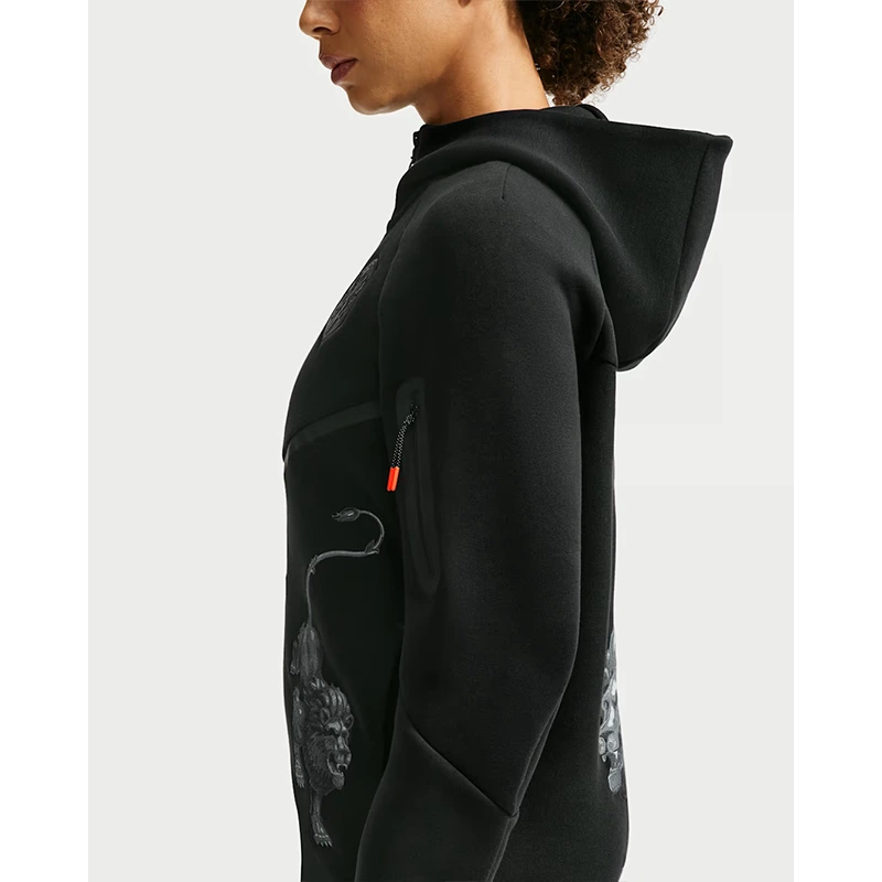 Netherlands x Patta Tech Fleece Full-Zip Windrunner Hoodie 1 Netherlands x Patta Tech Fleece Full-Zip Windrunner Hoodie <p>Netherlands x Patta Tech Fleece Full-Zip Windrunner Hoodie brings a bold outerwear look to casual and streetwear outfits. Wear it for daily layering, night-out outfits, travel looks, and streetwear styling.</p>
