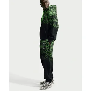 Areena Design <p>Nigeria x Slawn Fleece Trousers gives you a warm everyday layer with simple comfort and a polished casual feel. Style it for winter styling, casual days, coffee runs, office-casual outfits, and relaxed weekends.</p> Nigeria x Slawn Fleece Trousers <p>Nigeria x Slawn Fleece Trousers gives you a warm everyday layer with simple comfort and a polished casual feel. Style it for winter styling, casual days, coffee runs, office-casual outfits, and relaxed weekends.</p>