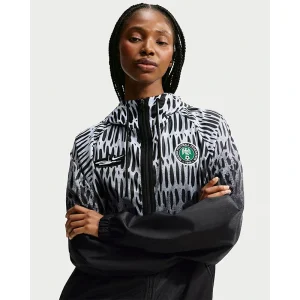 Areena Design <p>Nigeria x Slawn Football Anthem Jacket brings a bold outerwear look to casual and streetwear outfits. Wear it for daily layering, night-out outfits, travel looks, and streetwear styling.</p> Nigeria x Slawn Football Anthem Jacket <p>Nigeria x Slawn Football Anthem Jacket brings a bold outerwear look to casual and streetwear outfits. Wear it for daily layering, night-out outfits, travel looks, and streetwear styling.</p>