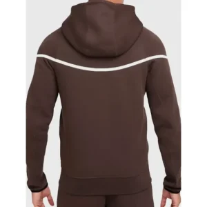 Areena Design <p>Nike Tech Windrunner Reflective Jacket brings a bold outerwear look to casual and streetwear outfits. Wear it for daily layering, night-out outfits, travel looks, and streetwear styling.</p> Nike Tech Windrunner Reflective Jacket <p>Nike Tech Windrunner Reflective Jacket brings a bold outerwear look to casual and streetwear outfits. Wear it for daily layering, night-out outfits, travel looks, and streetwear styling.</p>