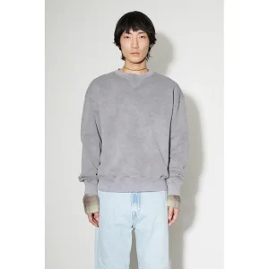 Areena Design <p>Our Legacy Sweatshirt brings a clean casual look with easy everyday styling, comfortable layering, and versatile outfit appeal for streetwear, travel, gifting, or relaxed wear.</p> Our Legacy Sweatshirt <p>Our Legacy Sweatshirt brings a clean casual look with easy everyday styling, comfortable layering, and versatile outfit appeal for streetwear, travel, gifting, or relaxed wear.</p>