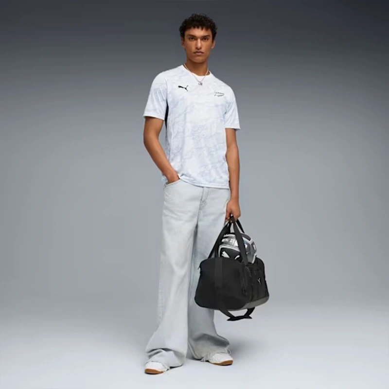 Puma FIFA 26 New Zealand Away Jersey 5 Puma FIFA 26 New Zealand Away Jersey <p><strong>Puma FIFA 26 New Zealand Away Jersey</strong> brings football-inspired style into match days, casual outfits, travel and gifting. Pair it with shorts, denim, cargos, track pants or a light overshirt for an easy supporter look.</p>