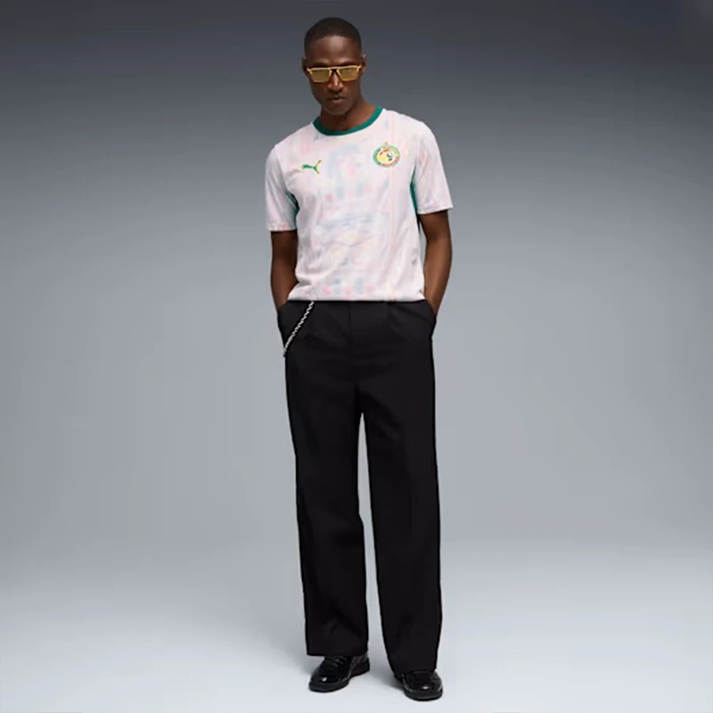 Puma FIFA 26 Senegal Away Jersey 4 Puma FIFA 26 Senegal Away Jersey <p><strong>Puma FIFA 26 Senegal Away Jersey</strong> brings football-inspired style into match days, casual outfits, travel and gifting. Pair it with shorts, denim, cargos, track pants or a light overshirt for an easy supporter look.</p>