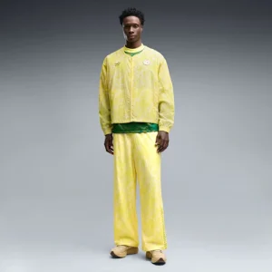 Areena Design <p><strong>Puma x Austria x Salehe Bembury Pineapple Ice KING Track Jacket</strong> brings football-inspired style into match days, casual outfits, travel and gifting. Pair it with denim, cargos, joggers, track pants or clean sneakers for an easy supporter look.</p> Puma x Austria x Salehe Bembury Pineapple Ice KING Track Jacket <p><strong>Puma x Austria x Salehe Bembury Pineapple Ice KING Track Jacket</strong> brings football-inspired style into match days, casual outfits, travel and gifting. Pair it with denim, cargos, joggers, track pants or clean sneakers for an easy supporter look.</p>