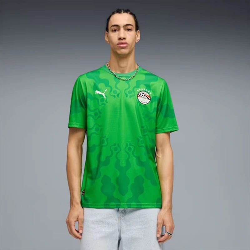 Puma x Egypt x Salehe Bembury Goalkeeper Jersey 6 Puma x Egypt x Salehe Bembury Goalkeeper Jersey <p><strong>Puma x Egypt x Salehe Bembury Goalkeeper Jersey</strong> brings football-inspired style into match days, casual outfits, travel and gifting. Pair it with shorts, denim, cargos, track pants or a light overshirt for an easy supporter look.</p>