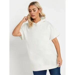Areena Design <p>Short Sleeve Sweatshirt Women's brings a clean casual look with easy everyday styling, comfortable layering, and versatile outfit appeal for streetwear, travel, gifting, or relaxed wear.</p> Short Sleeve Sweatshirt Womens <p>Short Sleeve Sweatshirt Women's brings a clean casual look with easy everyday styling, comfortable layering, and versatile outfit appeal for streetwear, travel, gifting, or relaxed wear.</p>