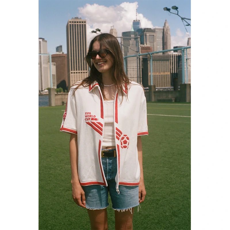 Tombolo FIFA World Cup 2026 Breakaway Cabana Zipper Shirt 9 Tombolo FIFA World Cup 2026 Breakaway Cabana Zipper Shirt <p><strong>Tombolo FIFA World Cup 2026 Breakaway Cabana Zipper Shirt</strong> brings football-inspired style into match days, casual outfits, travel and gifting. Pair it with shorts, denim, cargos, track pants or a light overshirt for an easy supporter look.</p>