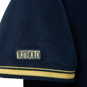 Areena Design <p><strong>Tombolo FIFA World Cup 2026 Globe Cabana Zipper Shirt</strong> brings football-inspired style into match days, casual outfits, travel and gifting. Pair it with shorts, denim, cargos, track pants or a light overshirt for an easy supporter look.</p> Tombolo FIFA World Cup 2026 Globe Cabana Zipper Shirt <p><strong>Tombolo FIFA World Cup 2026 Globe Cabana Zipper Shirt</strong> brings football-inspired style into match days, casual outfits, travel and gifting. Pair it with shorts, denim, cargos, track pants or a light overshirt for an easy supporter look.</p>