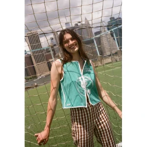 Areena Design <p><strong>Tombolo FIFA World Cup 2026 Globe Hand Towel Top</strong> brings football-inspired style into match days, casual outfits, travel and gifting. Pair it with jeans, shorts, cargos, joggers or sneakers for an easy supporter look.</p> Tombolo FIFA World Cup 2026 Globe Hand Towel Top <p><strong>Tombolo FIFA World Cup 2026 Globe Hand Towel Top</strong> brings football-inspired style into match days, casual outfits, travel and gifting. Pair it with jeans, shorts, cargos, joggers or sneakers for an easy supporter look.</p>