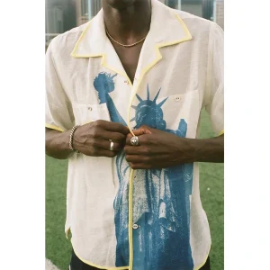 Areena Design <p><strong>Tombolo FIFA World Cup 2026 Lady Liberty Button-up Shirt</strong> brings football-inspired style into match days, casual outfits, travel and gifting. Pair it with shorts, denim, cargos, track pants or a light overshirt for an easy supporter look.</p> Tombolo FIFA World Cup 2026 Lady Liberty Button-up Shirt <p><strong>Tombolo FIFA World Cup 2026 Lady Liberty Button-up Shirt</strong> brings football-inspired style into match days, casual outfits, travel and gifting. Pair it with shorts, denim, cargos, track pants or a light overshirt for an easy supporter look.</p>