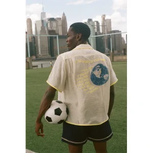Areena Design <p><strong>Tombolo FIFA World Cup 2026 Lady Liberty Button-up Shirt</strong> brings football-inspired style into match days, casual outfits, travel and gifting. Pair it with shorts, denim, cargos, track pants or a light overshirt for an easy supporter look.</p> Tombolo FIFA World Cup 2026 Lady Liberty Button-up Shirt <p><strong>Tombolo FIFA World Cup 2026 Lady Liberty Button-up Shirt</strong> brings football-inspired style into match days, casual outfits, travel and gifting. Pair it with shorts, denim, cargos, track pants or a light overshirt for an easy supporter look.</p>