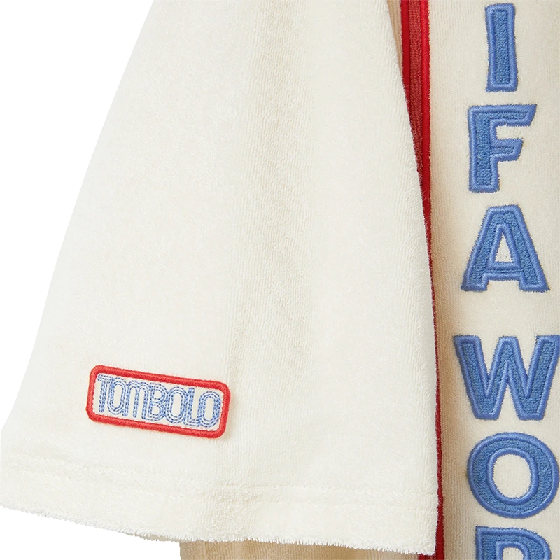 Tombolo FIFA World Cup 2026 Liberty Cabana (Captain’s Armband) Zipper Shirt 1 Tombolo FIFA World Cup 2026 Liberty Cabana (Captain's Armband) Zipper Shirt <p><strong>Tombolo FIFA World Cup 2026 Liberty Cabana (Captain's Armband) Zipper Shirt</strong> brings football-inspired style into match days, casual outfits, travel and gifting. Pair it with shorts, denim, cargos, track pants or a light overshirt for an easy supporter look.</p>