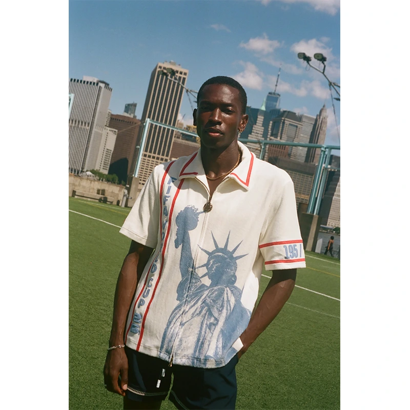 Tombolo FIFA World Cup 2026 Liberty Cabana (Captain’s Armband) Zipper Shirt 10 Tombolo FIFA World Cup 2026 Liberty Cabana (Captain's Armband) Zipper Shirt <p><strong>Tombolo FIFA World Cup 2026 Liberty Cabana (Captain's Armband) Zipper Shirt</strong> brings football-inspired style into match days, casual outfits, travel and gifting. Pair it with shorts, denim, cargos, track pants or a light overshirt for an easy supporter look.</p>