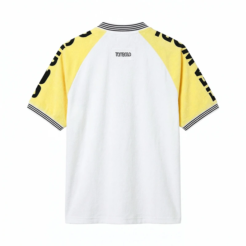Tombolo FIFA World Cup 2026 On Your Shoulders Cabana Shirt 5 Tombolo FIFA World Cup 2026 On Your Shoulders Cabana Shirt <p><strong>Tombolo FIFA World Cup 2026 On Your Shoulders Cabana Shirt</strong> brings football-inspired style into match days, casual outfits, travel and gifting. Pair it with shorts, denim, cargos, track pants or a light overshirt for an easy supporter look.</p>