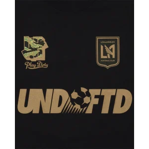 Areena Design <p>UNDEFEATED X USSF X MLS LAFC TEE delivers graphic fan style with easy everyday wearability, inspired by U.S. Soccer federation culture and LAFC supporter culture. A versatile tee for match days, streetwear looks, travel and everyday casual wear.</p> UNDEFEATED X USSF X MLS LAFC TEE <p>UNDEFEATED X USSF X MLS LAFC TEE delivers graphic fan style with easy everyday wearability, inspired by U.S. Soccer federation culture and LAFC supporter culture. A versatile tee for match days, streetwear looks, travel and everyday casual wear.</p>
