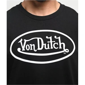 Areena Design <p>Von Dutch T-Shirt adds an easy everyday top to your wardrobe with clean, versatile styling. It is ideal for casual outfits, training-inspired looks, layered streetwear, and warm-weather styling.</p> Von Dutch T-Shirt <p>Von Dutch T-Shirt adds an easy everyday top to your wardrobe with clean, versatile styling. It is ideal for casual outfits, training-inspired looks, layered streetwear, and warm-weather styling.</p>