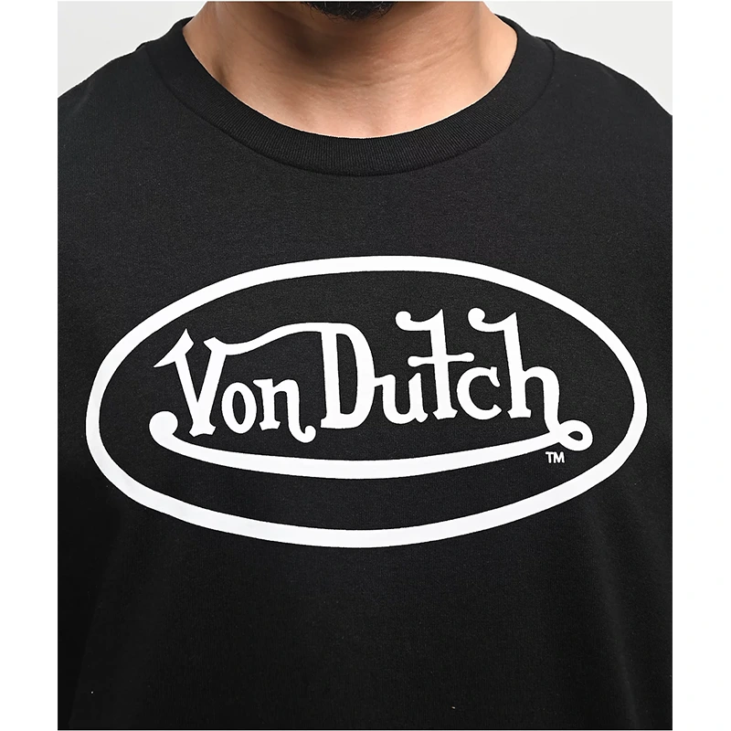 Von Dutch Black T-Shirt Von Dutch T-Shirt <p>Von Dutch T-Shirt adds an easy everyday top to your wardrobe with clean, versatile styling. It is ideal for casual outfits, training-inspired looks, layered streetwear, and warm-weather styling.</p>