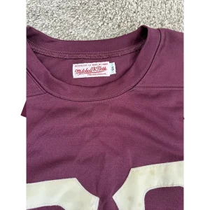 Areena Design <p>Washington Redskins Sammy Baugh Mitchell & Ness 1947 Jersey delivers a fan-ready sportswear look with comfortable everyday appeal. It is a great choice for match days, watch parties, training-inspired outfits, and casual streetwear looks.</p> Washington Redskins Sammy Baugh Mitchell & Ness 1947 Jersey <p>Washington Redskins Sammy Baugh Mitchell & Ness 1947 Jersey delivers a fan-ready sportswear look with comfortable everyday appeal. It is a great choice for match days, watch parties, training-inspired outfits, and casual streetwear looks.</p>