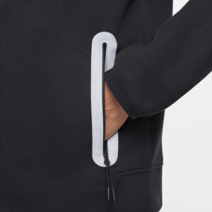 Areena Design Nike Tech Windrunner Reflective Jacket brings a bold outerwear look to casual and streetwear outfits. Wear it for daily layering, night-out outfits, travel looks, and streetwear styling. Nike Tech Windrunner Reflective Jacket Nike Tech Windrunner Reflective Jacket brings a bold outerwear look to casual and streetwear outfits. Wear it for daily layering, night-out outfits, travel looks, and streetwear styling.