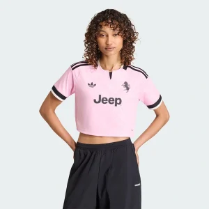 Areena Design <p><strong>Adidas Juventus 26/27 Away Cropped Jersey</strong> delivers a sport-inspired jersey look for game-day outfits, fan styling, casual wear, and sports-themed events. Its distinctive design offers team-inspired appeal, easy casual pairing, and energetic visual identity, making it a strong choice for personal wardrobes, collections, or gifting.</p> Adidas Juventus 26/27 Away Cropped Jersey <p><strong>Adidas Juventus 26/27 Away Cropped Jersey</strong> delivers a sport-inspired jersey look for game-day outfits, fan styling, casual wear, and sports-themed events. Its distinctive design offers team-inspired appeal, easy casual pairing, and energetic visual identity, making it a strong choice for personal wardrobes, collections, or gifting.</p>