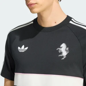 Areena Design <p><strong>Adidas Juventus Turin OG T-Shirt</strong> delivers a versatile shirt look for casual outfits, smart-casual looks, travel, and everyday styling. Its distinctive design offers easy outfit coordination, flexible wear, and distinctive visual appeal, making it a strong choice for personal wardrobes, collections, or gifting.</p> Adidas Juventus Turin OG T-Shirt <p><strong>Adidas Juventus Turin OG T-Shirt</strong> delivers a versatile shirt look for casual outfits, smart-casual looks, travel, and everyday styling. Its distinctive design offers easy outfit coordination, flexible wear, and distinctive visual appeal, making it a strong choice for personal wardrobes, collections, or gifting.</p>