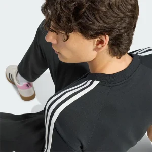 Areena Design <p><strong>Adidas Juventus Turin OG T-Shirt</strong> delivers a versatile shirt look for casual outfits, smart-casual looks, travel, and everyday styling. Its distinctive design offers easy outfit coordination, flexible wear, and distinctive visual appeal, making it a strong choice for personal wardrobes, collections, or gifting.</p> Adidas Juventus Turin OG T-Shirt <p><strong>Adidas Juventus Turin OG T-Shirt</strong> delivers a versatile shirt look for casual outfits, smart-casual looks, travel, and everyday styling. Its distinctive design offers easy outfit coordination, flexible wear, and distinctive visual appeal, making it a strong choice for personal wardrobes, collections, or gifting.</p>